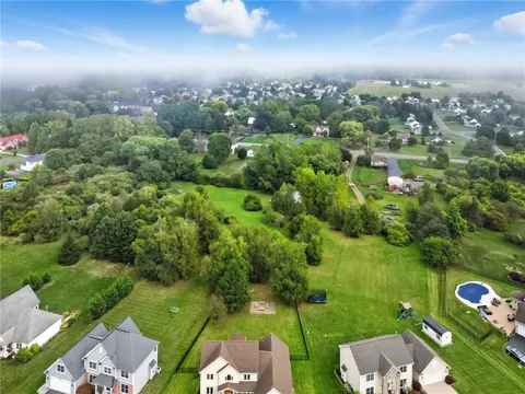 View/Area - 441 Thyme Dr, Webster, NY 14580 photo 2 of 3