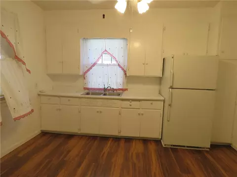 96 Rawlinson Rd, Irondequoit, NY 14617 photo 9