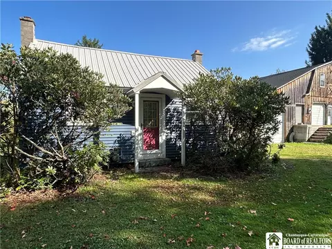2138 Magnolia Ave, North Harmony, NY 14710