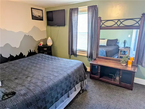 Bedroom - 83 Keating Dr, Irondequoit, NY 14622 photo 3 of 7