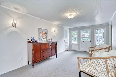 375 Oakridge Dr, Irondequoit, NY 14617 photo 5