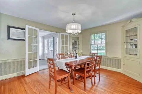 375 Oakridge Dr, Irondequoit, NY 14617 photo 12