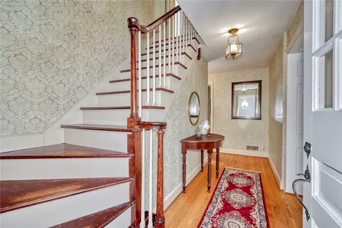 375 Oakridge Dr, Irondequoit, NY 14617 photo 20