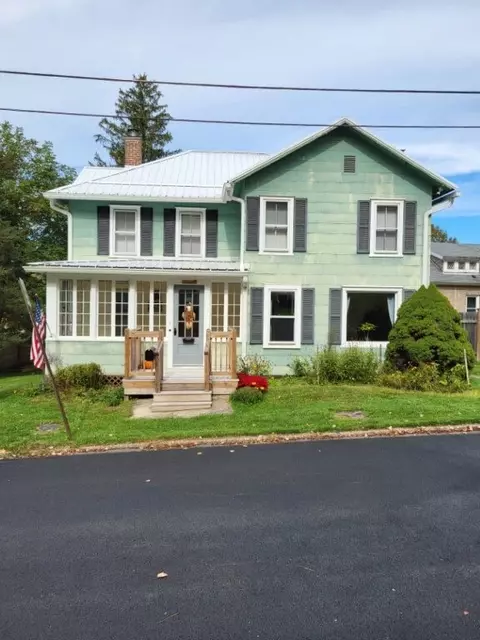 4 Chestnut St, Sidney, NY 13838