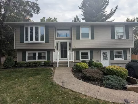 162 North St, Ridgeway, NY 14103