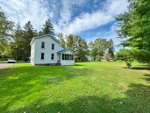 2 Disbrow Ave, Waterloo, NY 13165