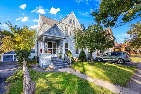 182 Hillside Ave, Rochester, NY 14610