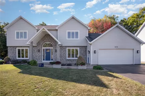 1030 Macintosh Dr, Greece, NY 14626