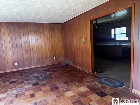 Living - 60 Fairview Ave, Dunkirk, NY 14048 photo 3 of 4