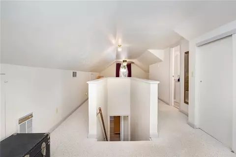 Entry Way - 96 Fairlea Dr, Irondequoit, NY 14622 photo 2 of 2