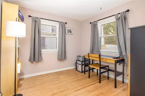 Bedroom - 96 Fairlea Dr, Irondequoit, NY 14622 photo 3 of 4