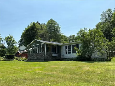 3 Erickson Dr # -4, Mount Jewett, PA 16740