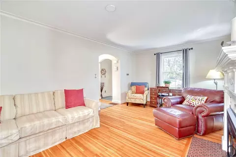 Living - 174 Coolidge Rd, Irondequoit, NY 14622 photo 2 of 3