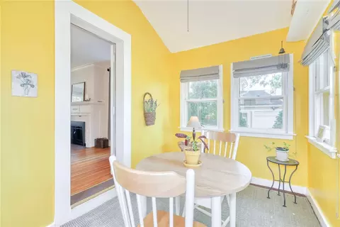 Exterior - 174 Coolidge Rd, Irondequoit, NY 14622 photo 2 of 8