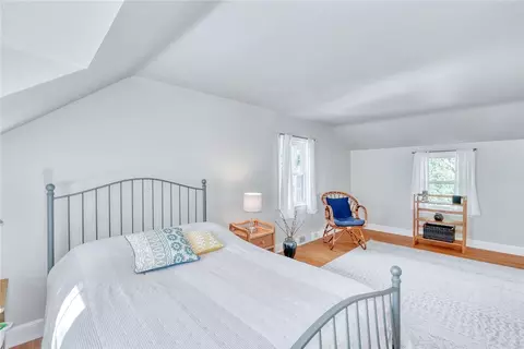 Bedroom - 174 Coolidge Rd, Irondequoit, NY 14622 photo 3 of 6
