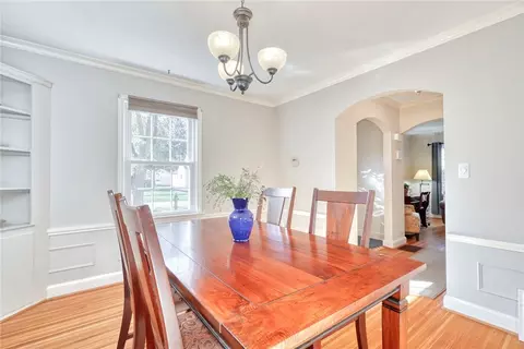 Dining - 174 Coolidge Rd, Irondequoit, NY 14622 photo 1 of 5