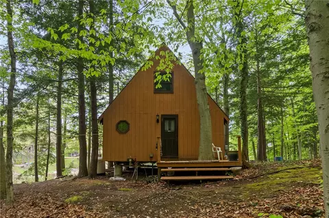 7682 Cottage Rd #2, Wolcott, NY 14590