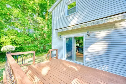 Exterior - 785 John Glenn Blvd, Webster, NY 14580 photo 4 of 11