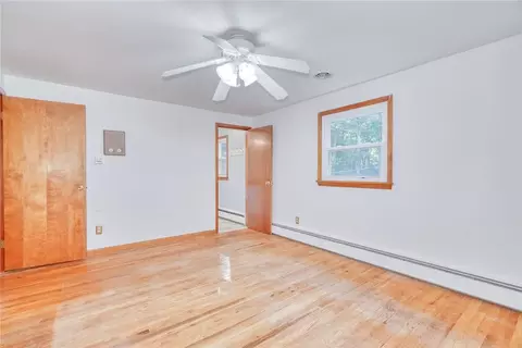 Bedroom - 785 John Glenn Blvd, Webster, NY 14580 photo 2 of 9