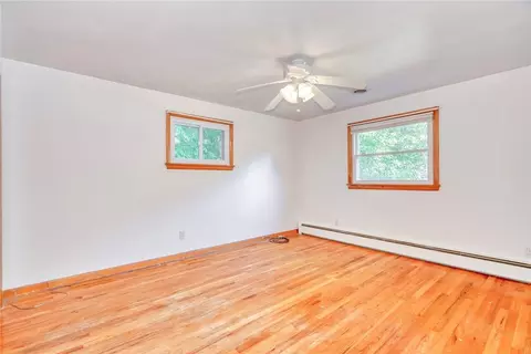 Bedroom - 785 John Glenn Blvd, Webster, NY 14580 photo 4 of 9