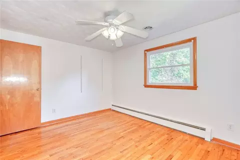 Bedroom - 785 John Glenn Blvd, Webster, NY 14580 photo 6 of 9