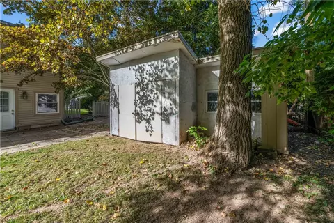 Exterior - 8 Clearbrook Dr, Irondequoit, NY 14609 photo 4 of 4