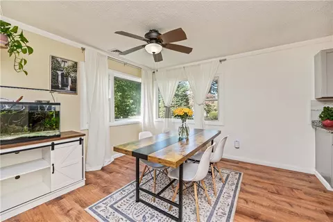Dining - 8 Clearbrook Dr, Irondequoit, NY 14609 photo 2 of 3