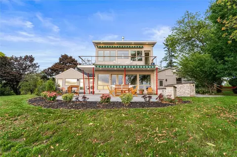 3328 Boodys Hill Rd, Geneva, NY 14456