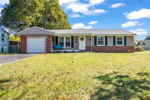 190 Duxbury Rd, Greece, NY 14626