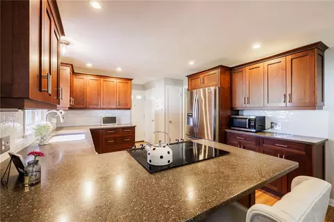 Kitchen - 96 Tottenham Rd, Irondequoit, NY 14609 photo 5 of 5