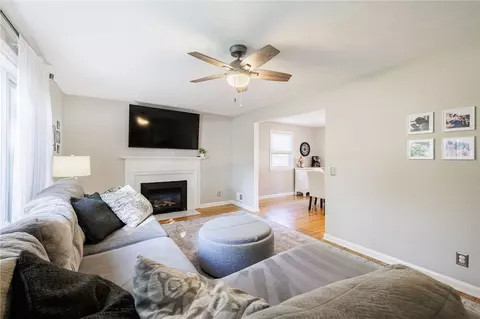 Living - 96 Tottenham Rd, Irondequoit, NY 14609 photo 2 of 3
