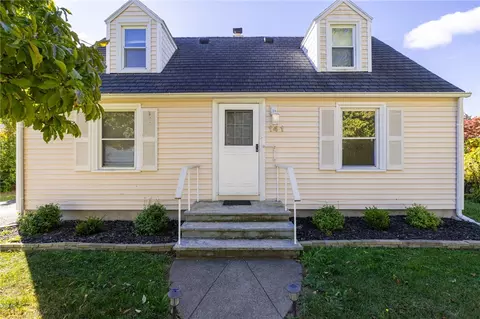 141 Auburn Ave, Gates, NY 14606