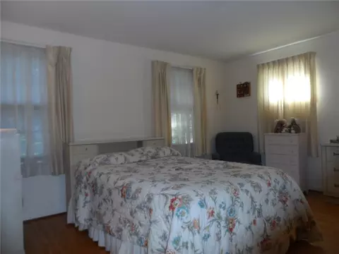 Bedroom - 119 Twilight Dr, Irondequoit, NY 14617 photo 1 of 6