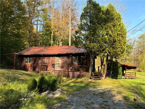 4 Kinzua Lake Pkwy, Lafayette, PA 16740