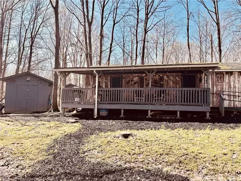 8913 Kysorville Byersville Rd, West Sparta, NY 14437