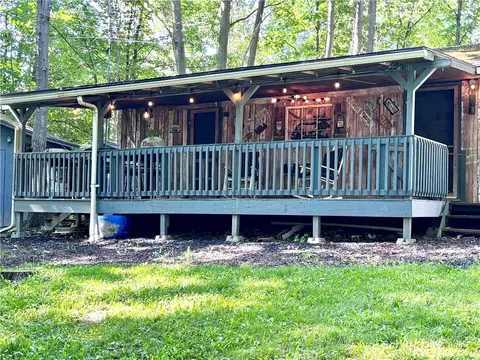 8913 Kysorville Byersville Rd, West Sparta, NY 14437