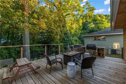 Exterior - 342 Lafayette Rd, Irondequoit, NY 14609 photo 4 of 11