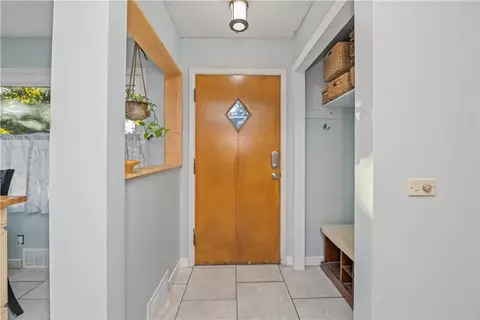Entry Way - 342 Lafayette Rd, Irondequoit, NY 14609 photo 1 of 1
