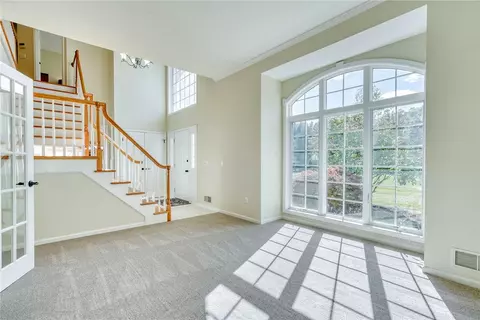 596 Dunnbridge Dr, Webster, NY 14580 photo 10
