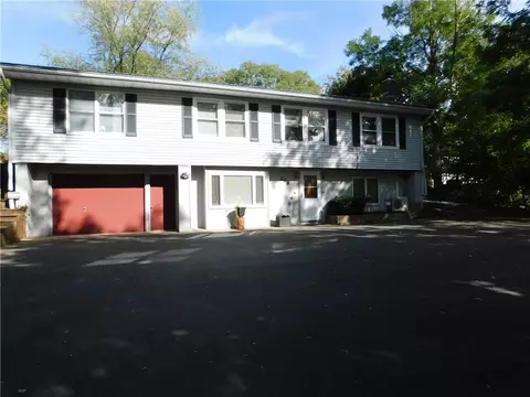 298 High St S, Victor, NY 14564
