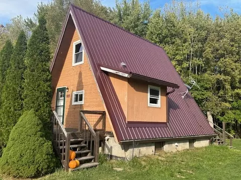 2459 Jones Rd, Geneva, NY 14456