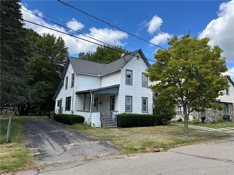 39 Grover St, Wellsville, NY 14895
