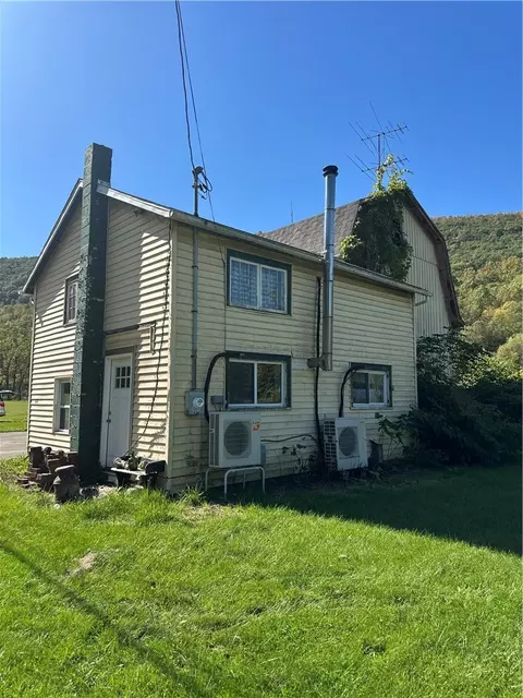 1525 State Route 14, Montour, NY 14864