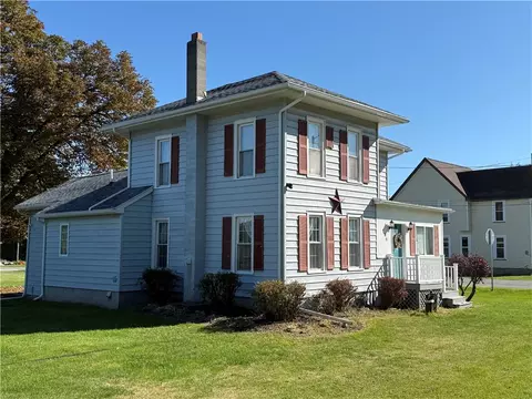 909 Main St, Portage, NY 14846