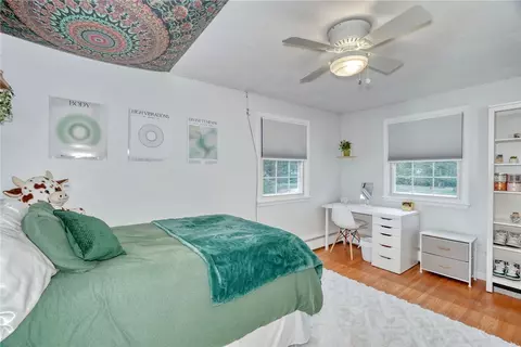 Bedroom - 1127 Brooktree Ln, Webster, NY 14580 photo 4 of 9