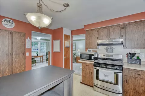Kitchen - 1127 Brooktree Ln, Webster, NY 14580 photo 1 of 2