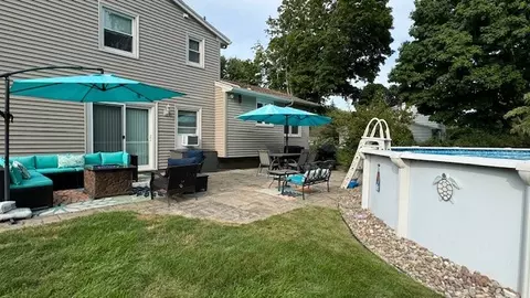 Exterior - 1127 Brooktree Ln, Webster, NY 14580 photo 7 of 8