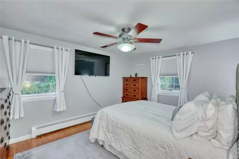 Bedroom - 1127 Brooktree Ln, Webster, NY 14580 photo 3 of 9
