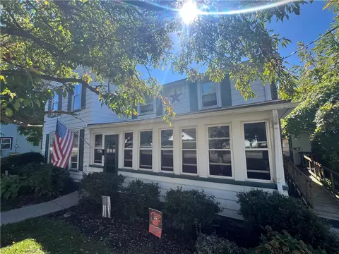 70 High St, Perinton, NY 14450