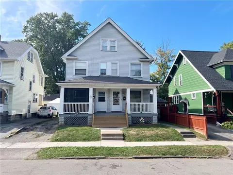 39 Evangeline St, Rochester, NY 14619